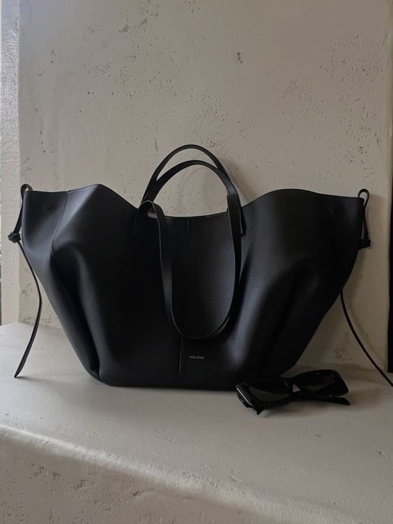Pernilla – Sculpted Ruched Tote Bag