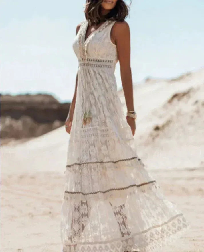 Isla – Embroidered Boho Maxi Dress
